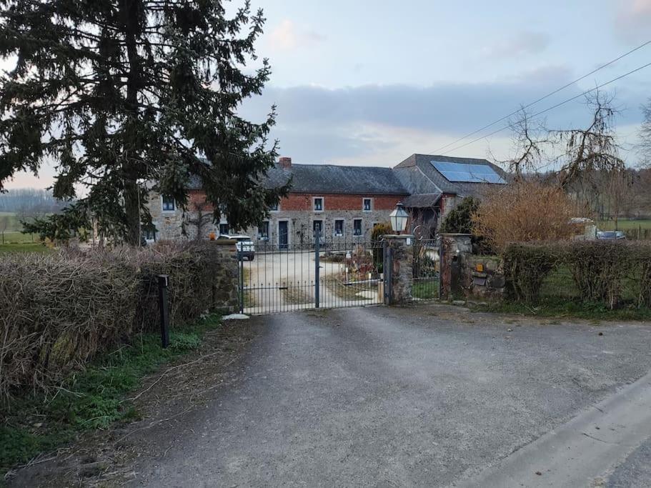 Le Champs Des Lievres Apartment Beaumont Exterior foto